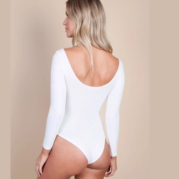 White staple ribbed long sleeves bodysuit - Picture 4 of 4